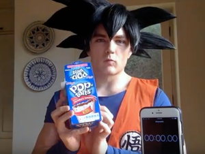 World Record Time To Eat 2 Strawberry Pop-Tarts! (SHONEN SCRAN)